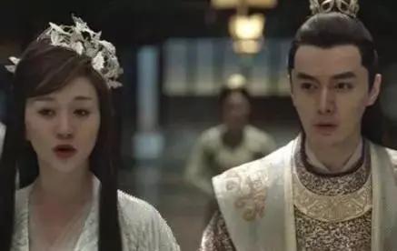 叶轻眉为啥要和庆帝生孩子-庆余年：长公主为报复庆帝，与太子暗通生下儿子，庆帝血洗公主府