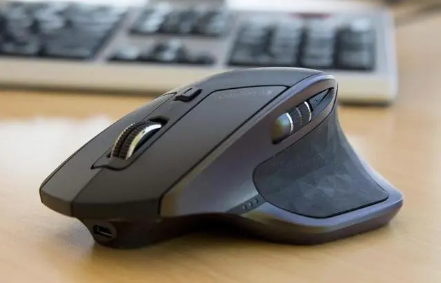 鼠标指针皮肤-其实鼠标指针是弯的 用了这么多年竟没发现