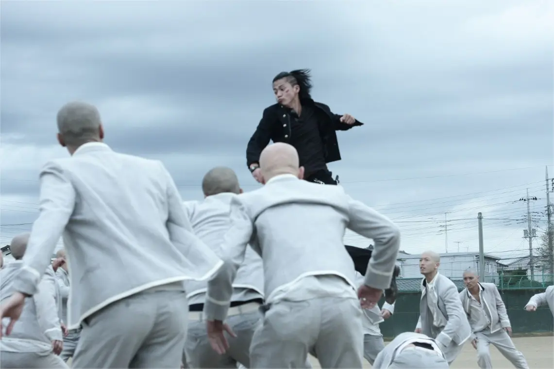 类似于热血高校的电影-推荐这四部高分动作电影，没看过实在是可惜，特别的第四部