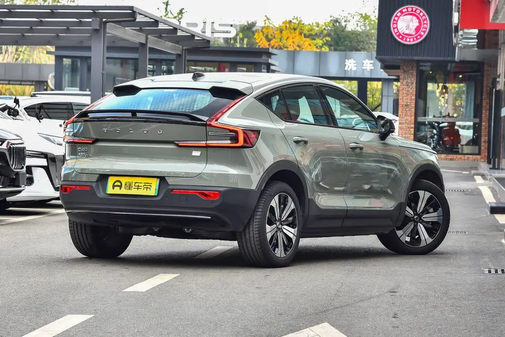 口碑最好的纯电动汽车-详解C40纯电版，最高续航550公里，起售价26.7万香吗