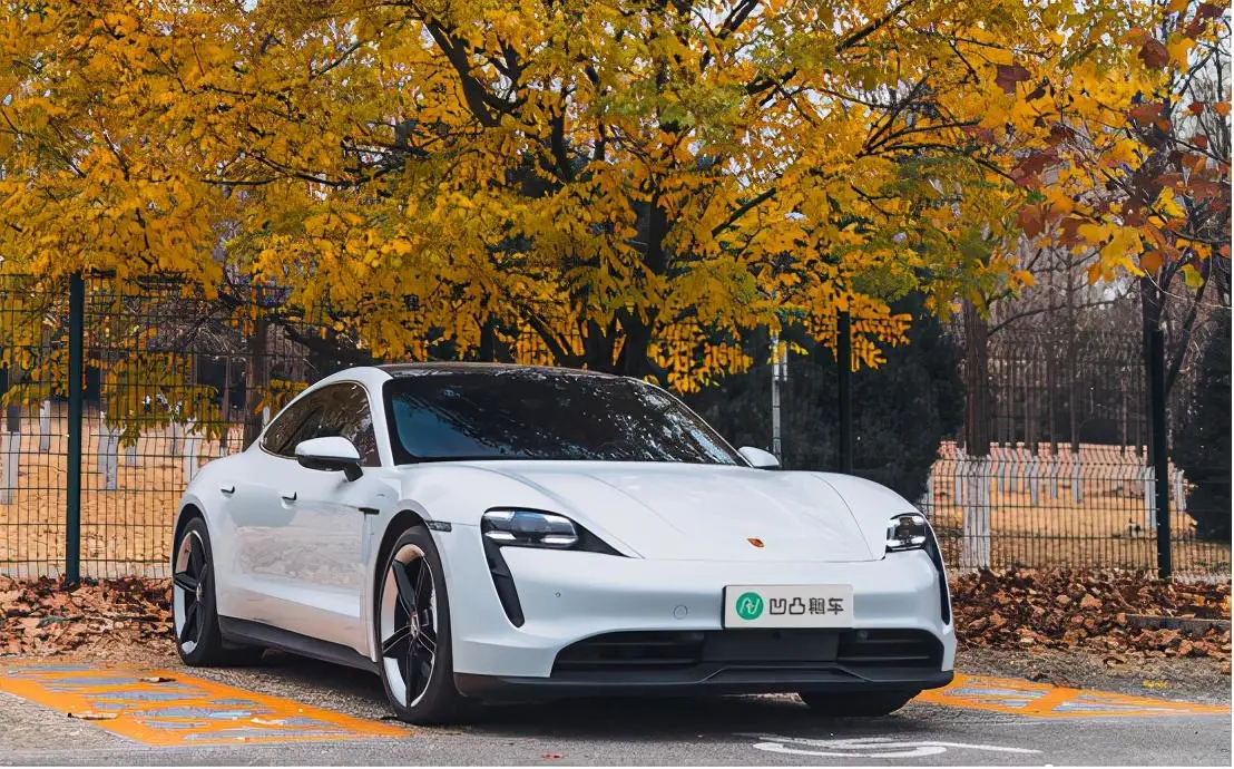 包车平台app-私家车出租网站排名，丢给凹凸租车帮你出租赚钱