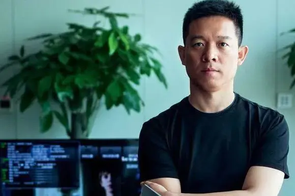 贾跃亭的老婆甘薇给了谁-贾跃亭的妻子甘薇被誉为第二个刘涛，什么样的男人值得与之患难与共？