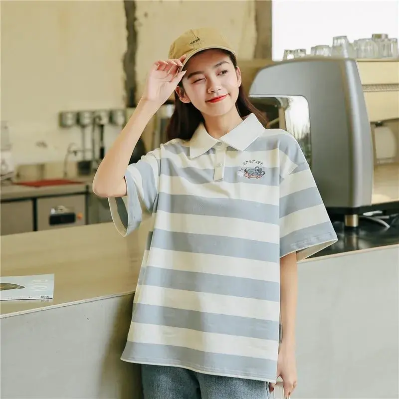 polo衫配什么裤子好看-女生穿Polo衫不好看？时髦与高级并存的穿法你还不造！