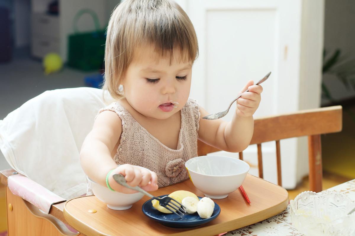 女孩子做什么副业赚钱快_副业赚钱带娃两不误说说_女孩赚钱的行业