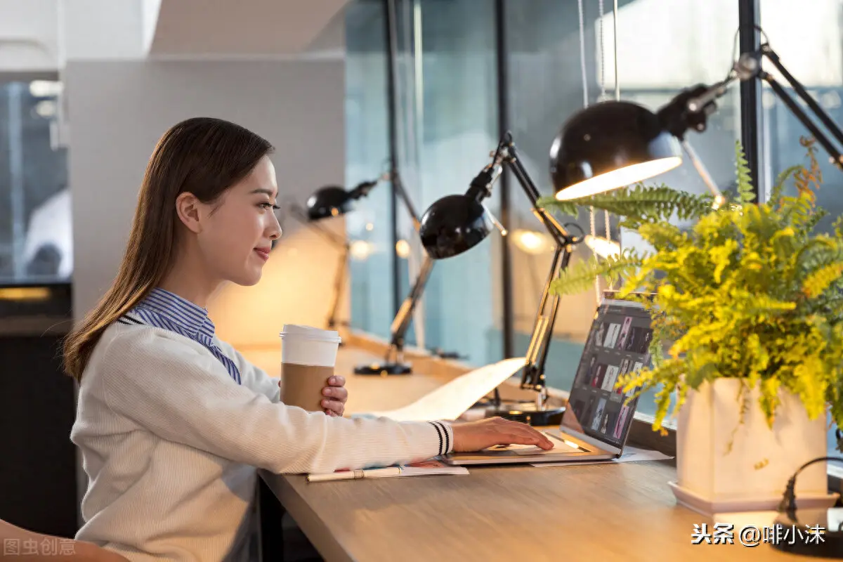 副业赚钱之道社区_线上小众赚钱副业_男人副业做什么赚钱