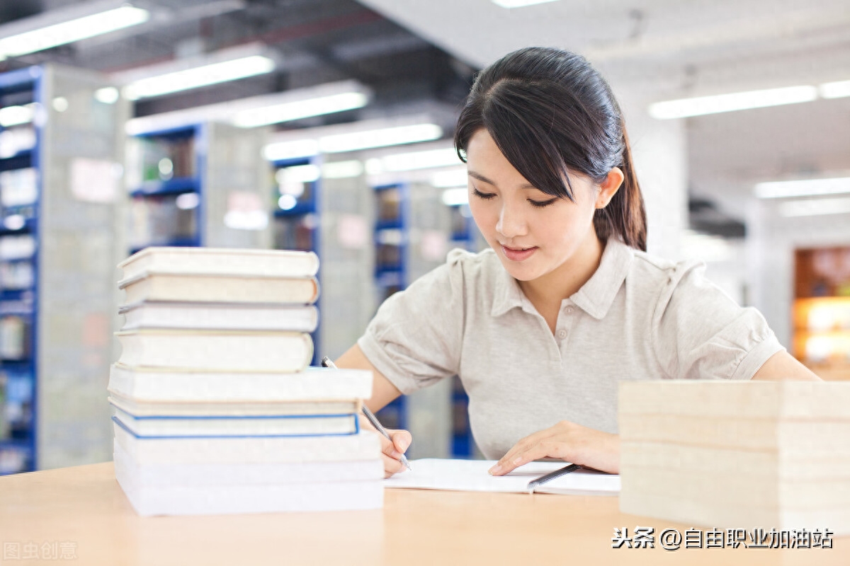 赚钱医生副业是什么_医生怎么副业赚钱_赚钱医生副业有哪些