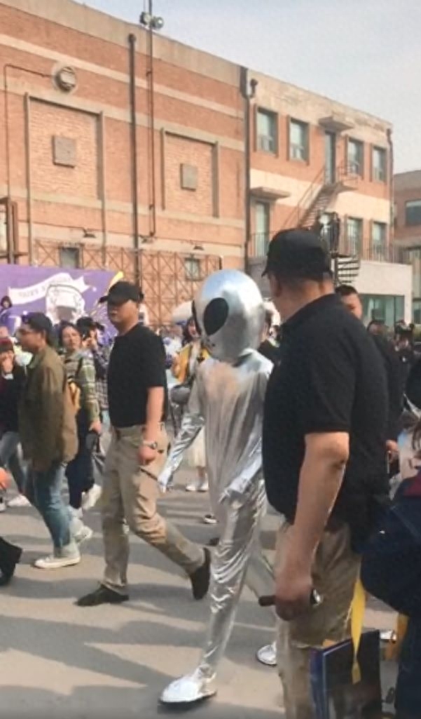 揭秘几个赚钱的副业项目_副业赚钱的灵魂_邓伦副业赚钱