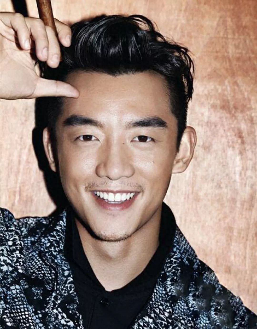 副业赚钱的灵魂_揭秘几个赚钱的副业项目_邓伦副业赚钱