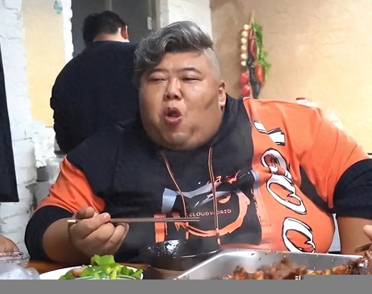 吃播赚什么钱_吃播如何挣钱_吃播赚钱逻辑