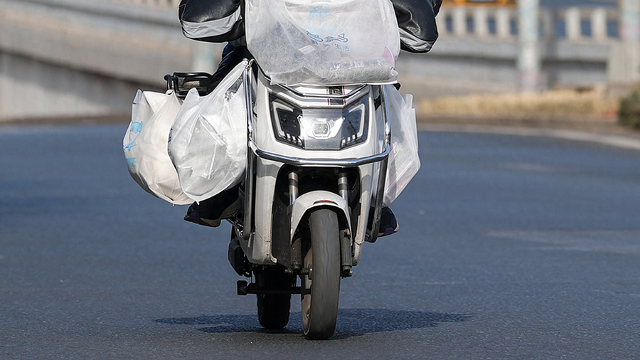 如何任务接单挣钱-名为奖励、实为门槛？跑单奖励让骑手陷入不停接单困局