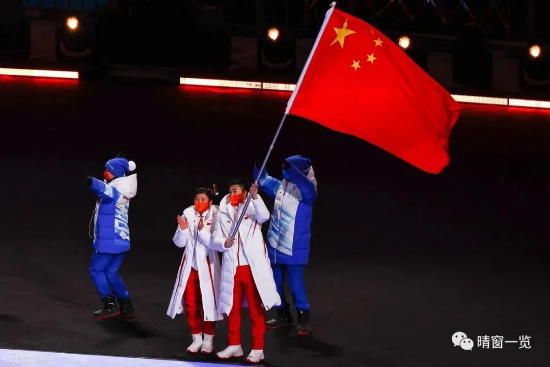 滑冰赚钱吗_短道滑冰如何挣钱_短道滑冰比赛的视频