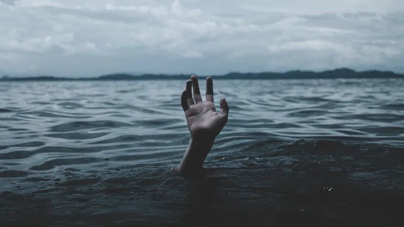 捕鱼一天赚100元_每天能赚30 50元的捕鱼软件_捕鱼一天赚十万