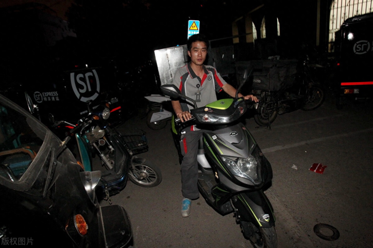 如何干快递挣钱_如何干快递挣钱_如何干快递挣钱