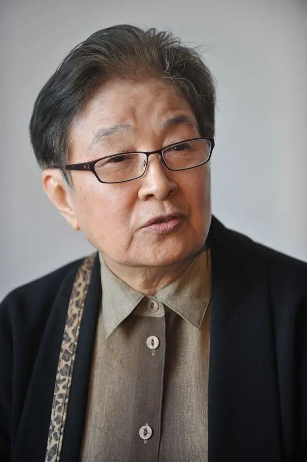 关于挣钱的歌曲有哪些_如何写歌词挣钱_有歌词的赚钱歌