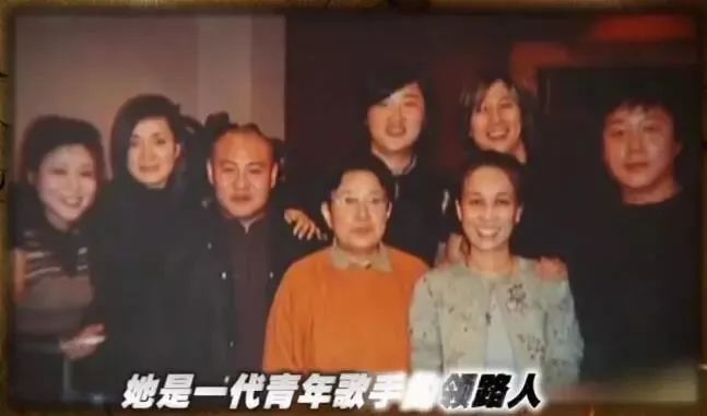 有歌词的赚钱歌_关于挣钱的歌曲有哪些_如何写歌词挣钱