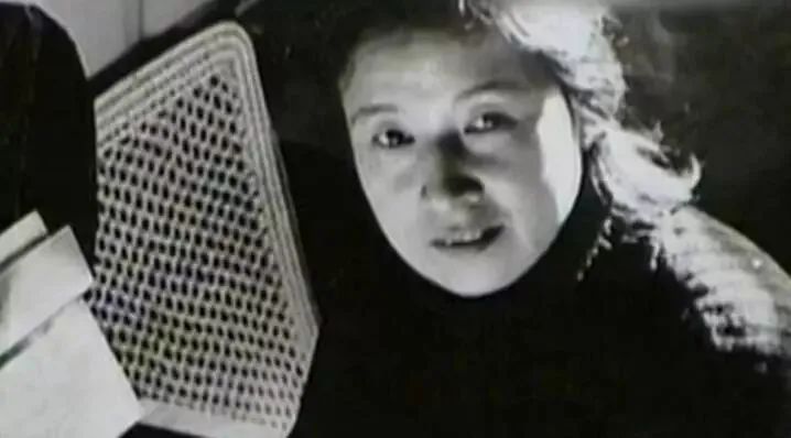 如何写歌词挣钱_有歌词的赚钱歌_关于挣钱的歌曲有哪些