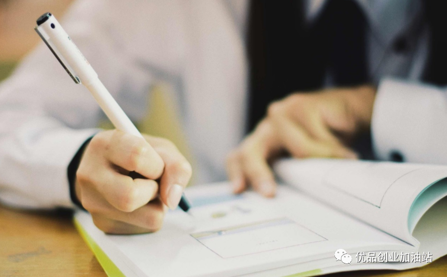 挣钱副业学校学生怎么赚钱_赚钱副业学生_学校挣钱副业学生