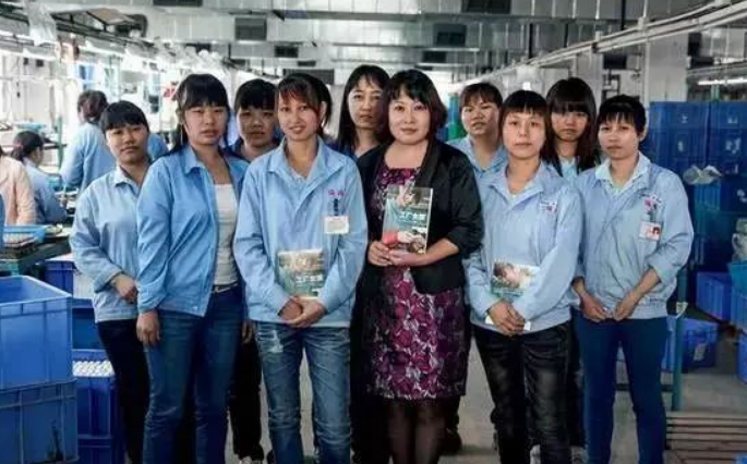 初中毕业能有什么副业挣钱-初中毕业的人，不想一直进厂，可学这5种技术，赚钱容易点