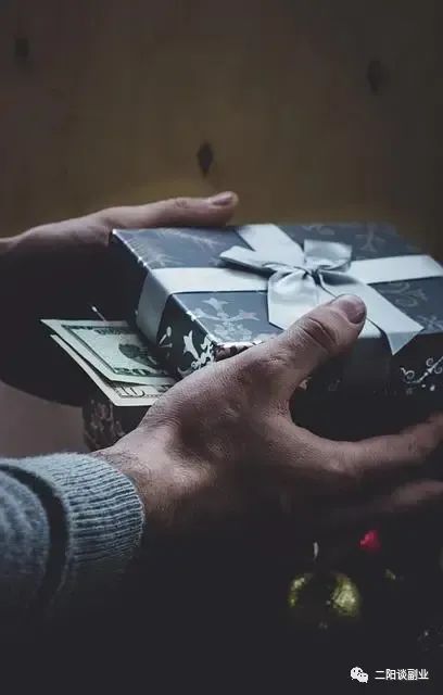 有什么摆摊挣钱的副业学生-闷声发大财的冷门生意，想赚钱别错过