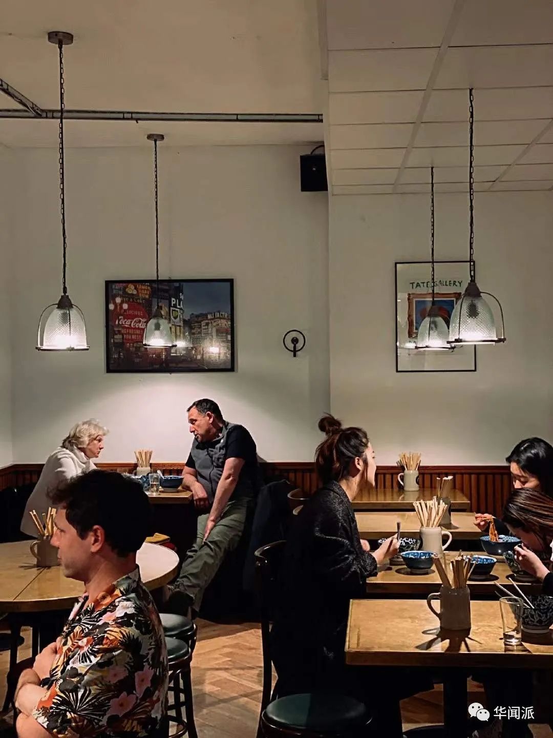 挣钱伦敦副业赚钱吗_伦敦挣钱副业_挣钱伦敦副业有哪些