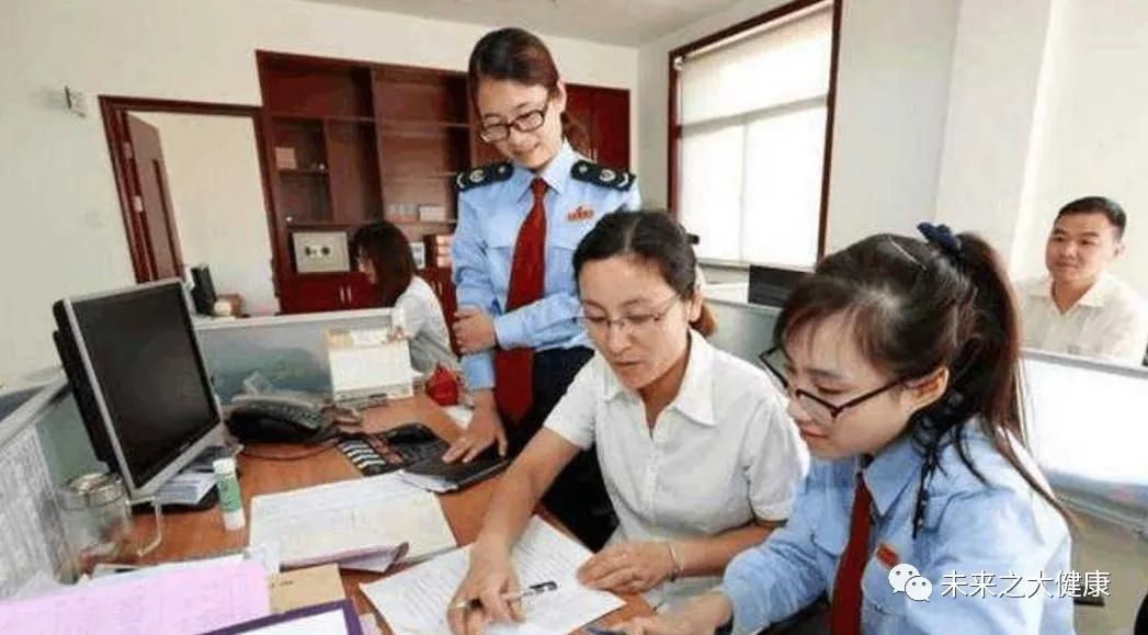 适合女生在家干的副业不影响上班_女生上班之余的副业_上班族女生副业可以干点什么