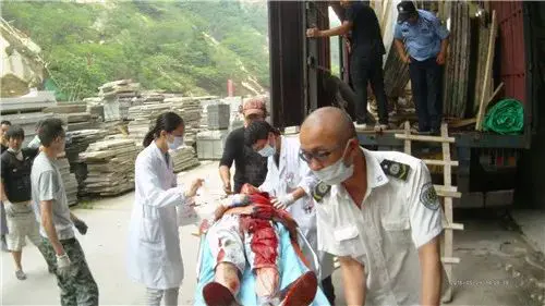 找卸货工人_卸货时工人受伤谁承担责任_找卸货工干活