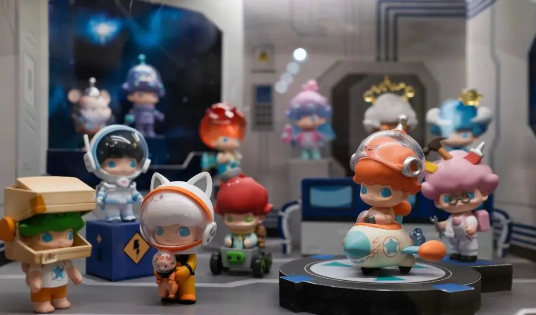 赚钱的游戏盒_赚盒币小游戏_能赚钱的游戏盒子app