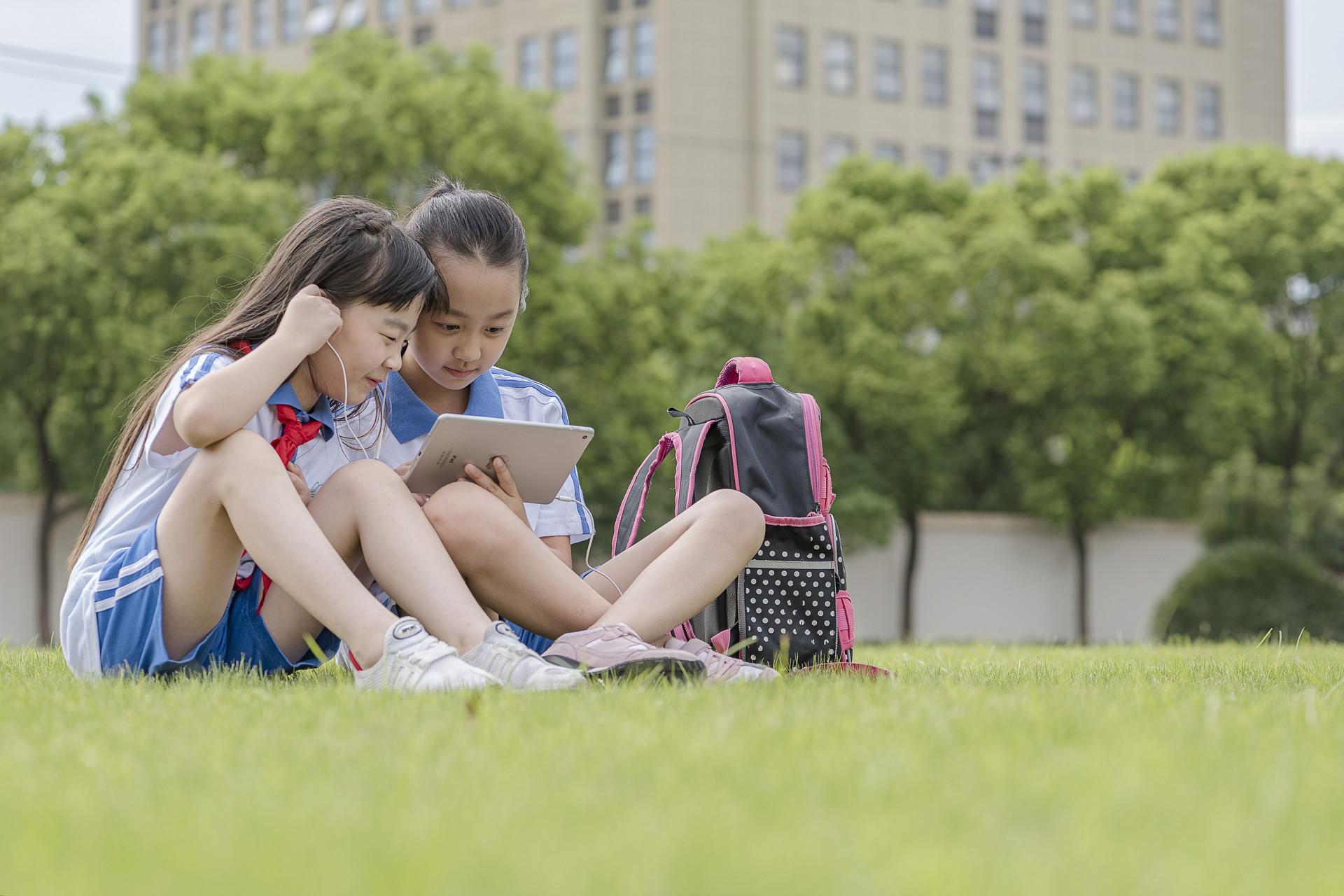 赚小学生的钱_小学生可以怎么赚钱_小学生能赚钱