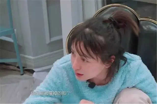 吴昕在家_吴昕有多少副业_吴昕上班