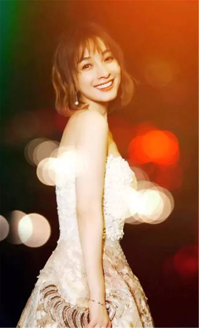 吴昕在家_吴昕上班_吴昕有多少副业