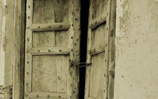 开男装店怎么样_副业开店男装多少钱_开男装店赚钱不