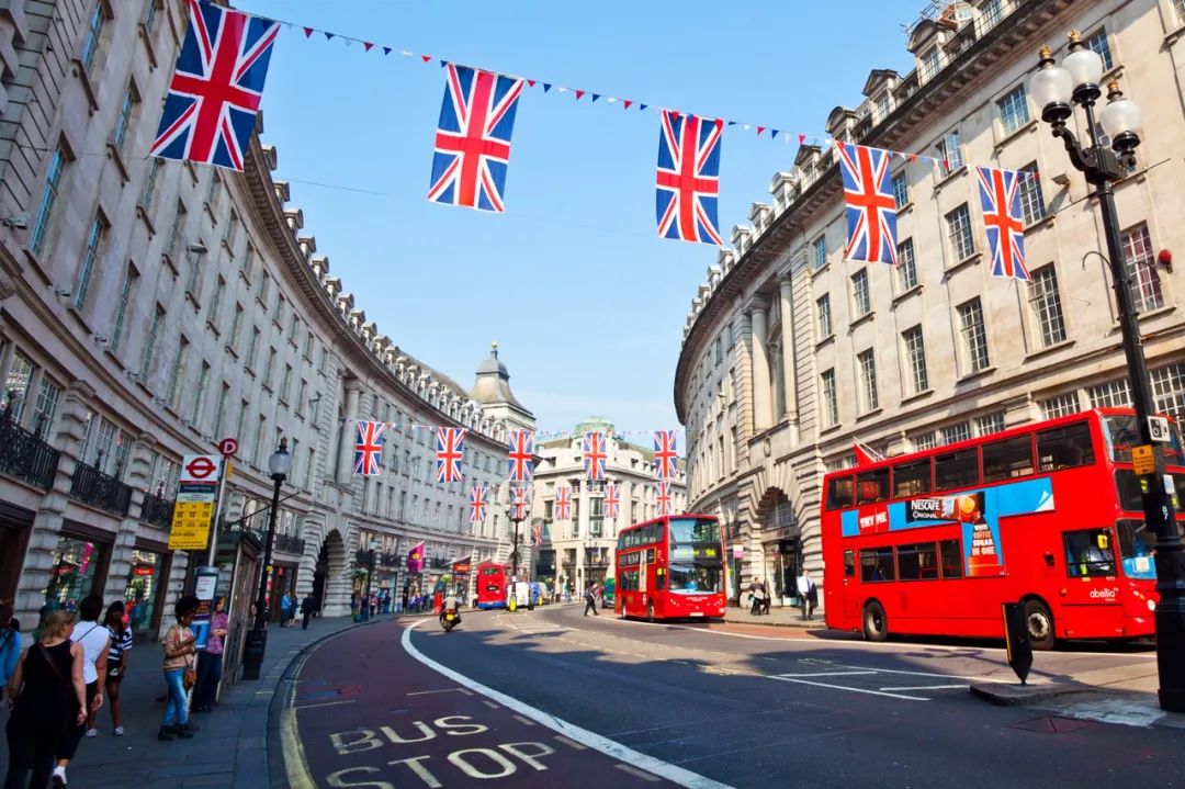 英国留学生兼职_英国留学副业学生有多少_英国留学兼职能赚多少