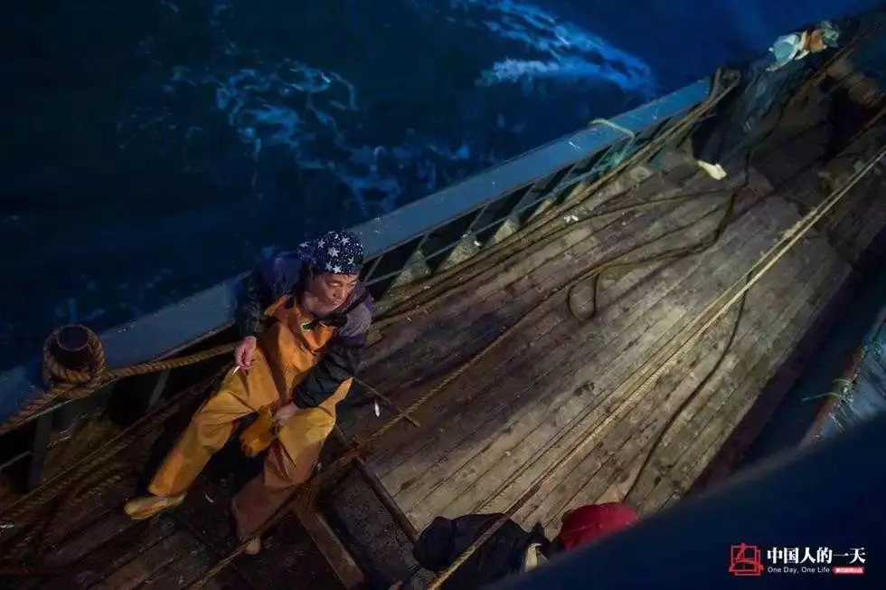 玩捕鱼一天赚200块钱_玩捕鱼一天赚100万_捕鱼一天赚