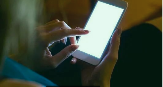 手机一天挣200元的方法有哪些-回收一台能赚300-500元！这生意真香~