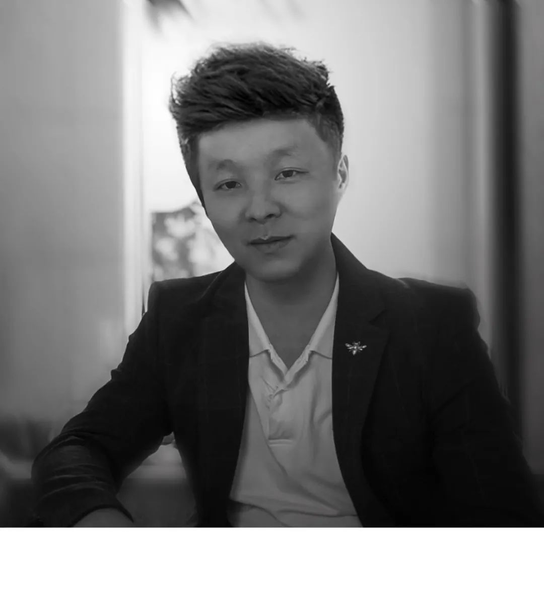 副业海报设计师工资多少_兼职海报设计收费标准_海报工资副业师设计图片