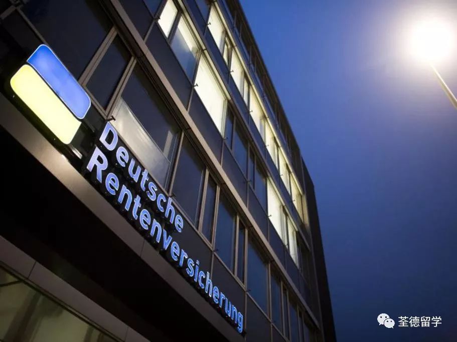 德国大学老师上班时间_在德国当老师工资_德国大学老师副业收入多少