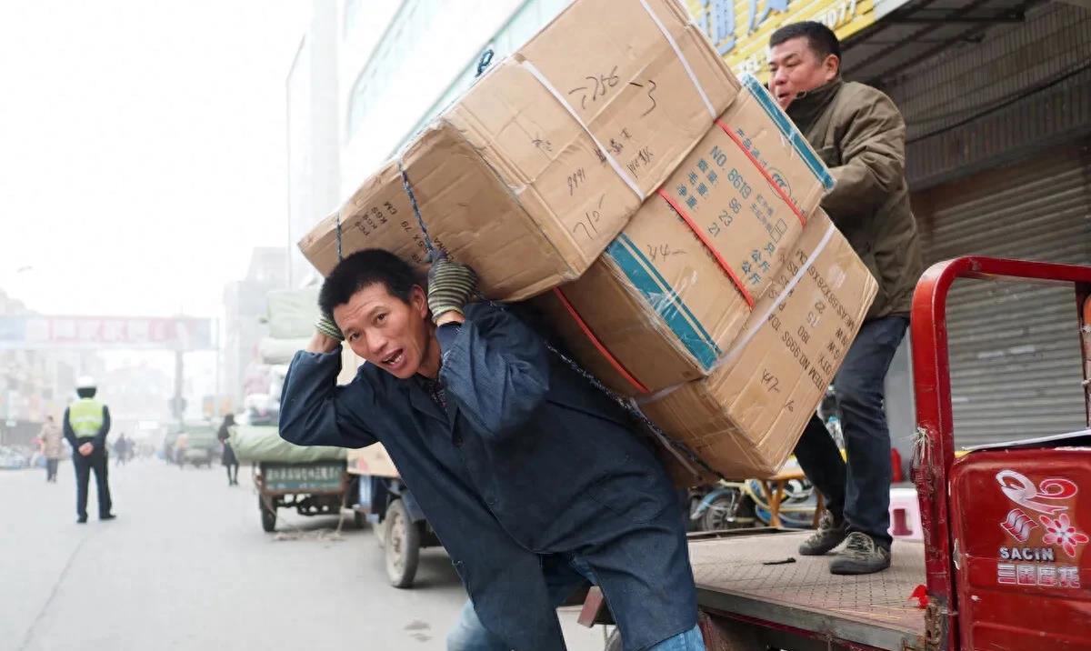 可以挣点小钱的副业_副业生活费多少能赚点_有什么赚钱的副业点子