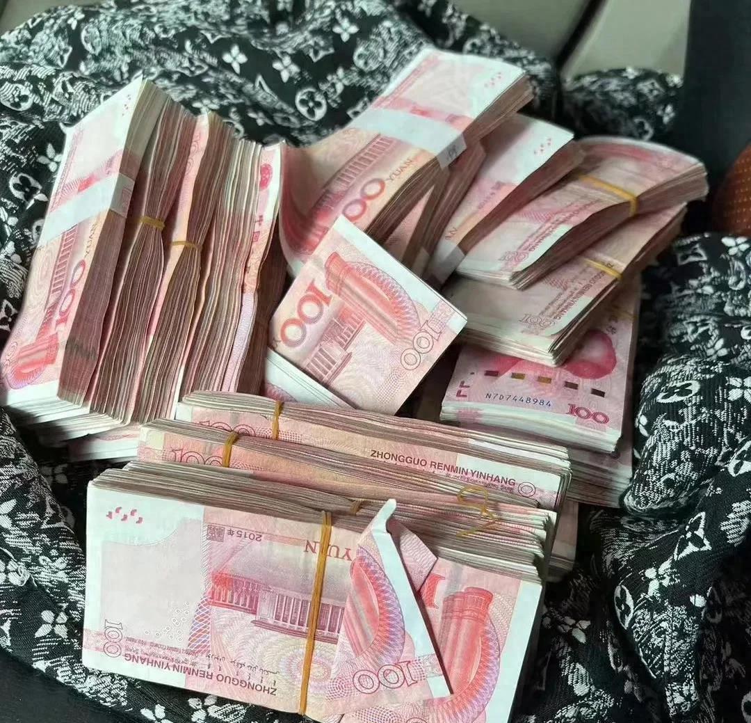副业生活费多少能赚点_有什么赚钱的副业点子_可以挣点小钱的副业
