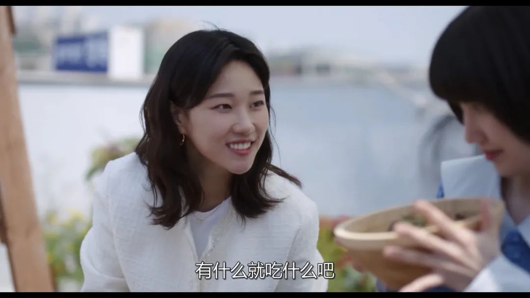 摄影投入副业钱要交税吗_摄影投入副业钱要交多少税_摄影当副业要投入多少钱