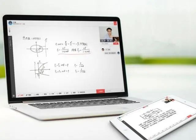 大学生副业翻译赚多少工资-“副业收入是我工资5倍”，摆脱死工资，推荐这70个做副业的平台-优创圈