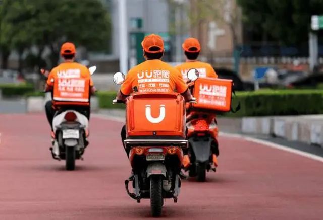 大学生兼职翻译赚钱_大学生翻译赚钱_大学生副业翻译赚多少工资