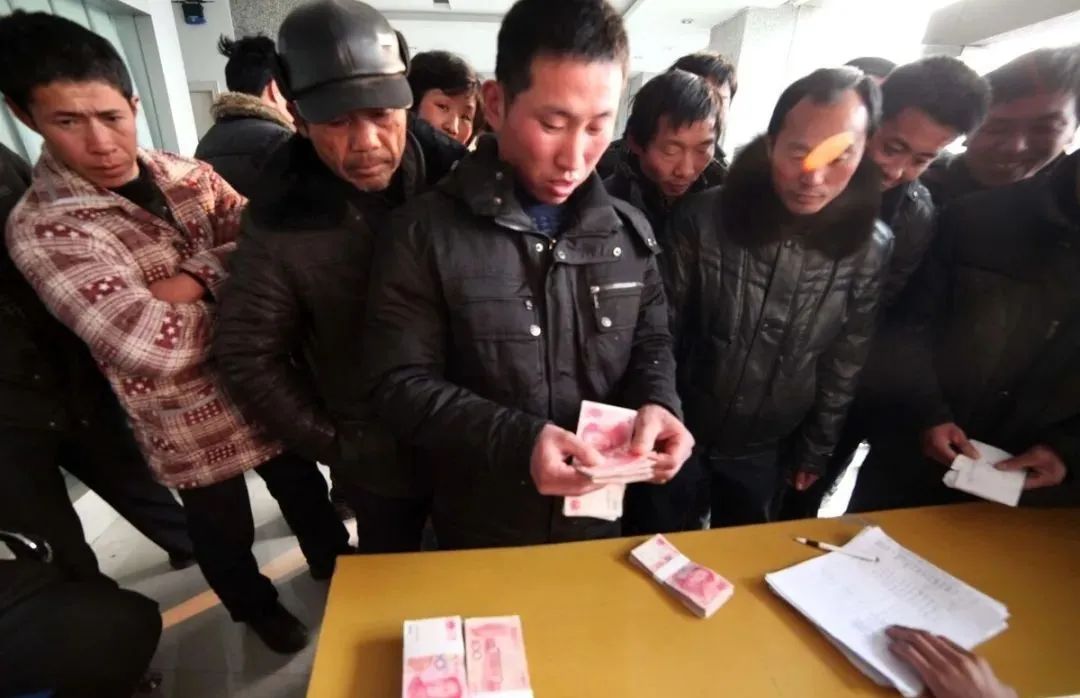 副业一万收入税多少钱啊_税收入副业钱怎么算_副业收入纳税流程
