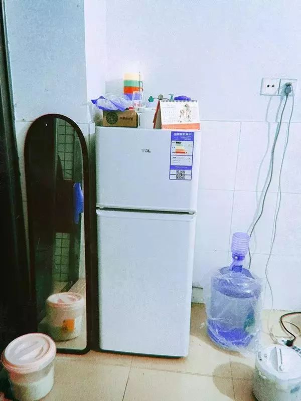 深圳副业月收入6000元_副业一个月10000_深圳副业一月多少钱上班