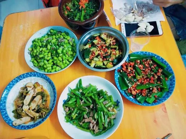 深圳副业一月多少钱上班_副业一个月10000_深圳副业月收入6000元