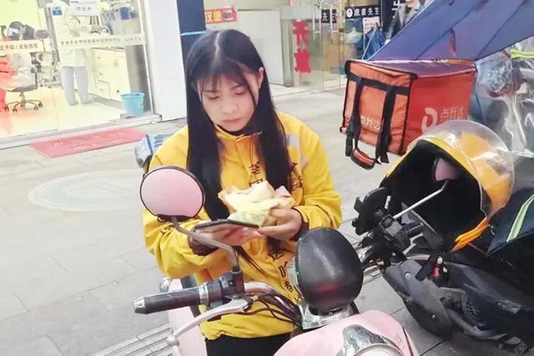 宿管阿姨工作累不累_宿管阿姨有什么权利_宿管阿姨多少岁可以做副业