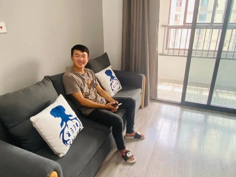 副业兼职美团_做美团外卖兼职骑手赚钱吗_美团骑手多少岁可以做副业