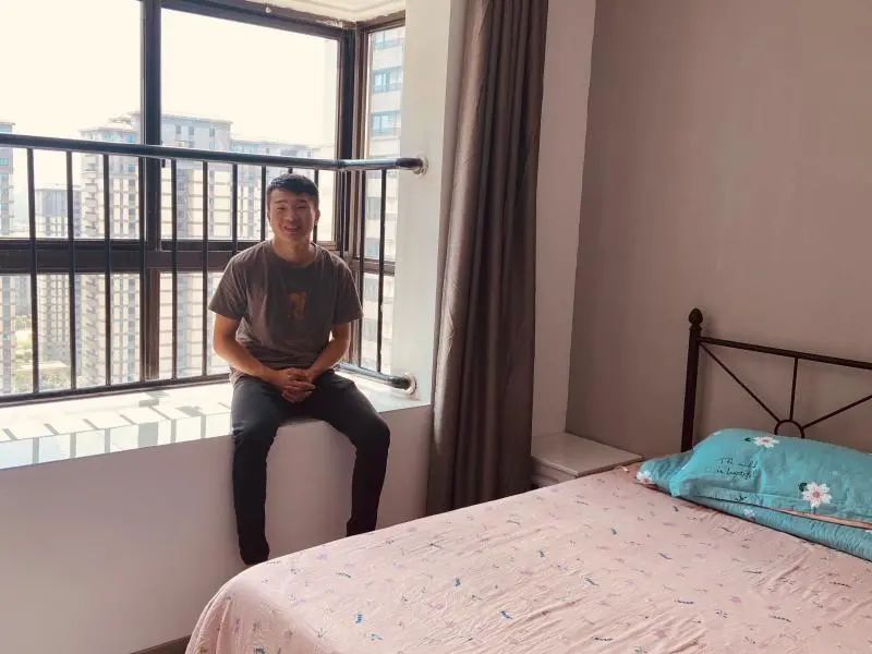 副业兼职美团_做美团外卖兼职骑手赚钱吗_美团骑手多少岁可以做副业
