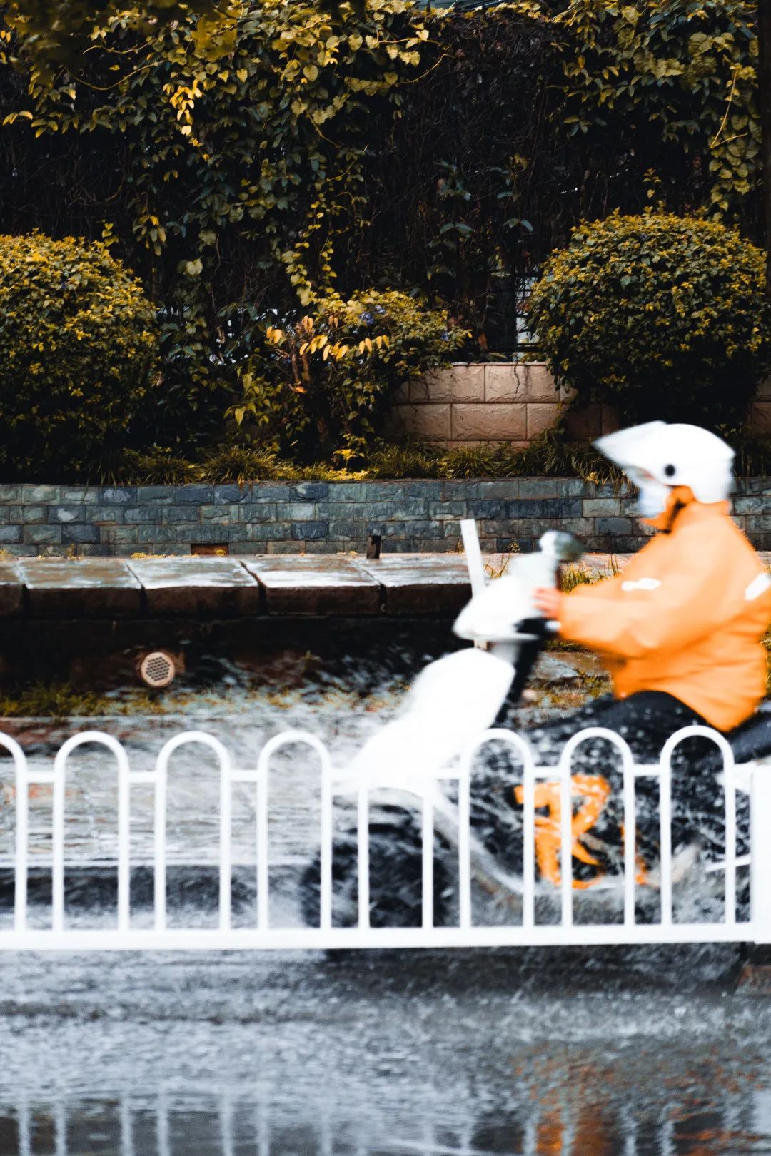 晚上跑滴滴兼职_晚上跑滴滴挣钱不_副业跑滴滴一晚上能赚多少