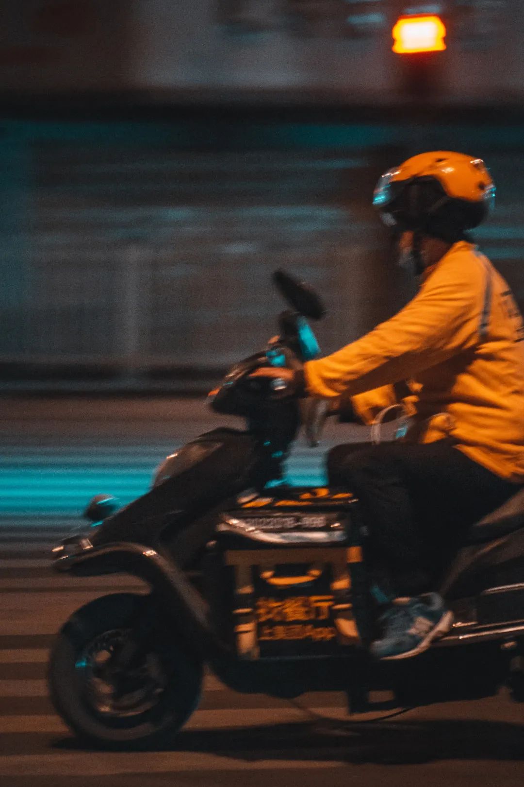 晚上跑滴滴兼职_副业跑滴滴一晚上能赚多少_晚上跑滴滴挣钱不