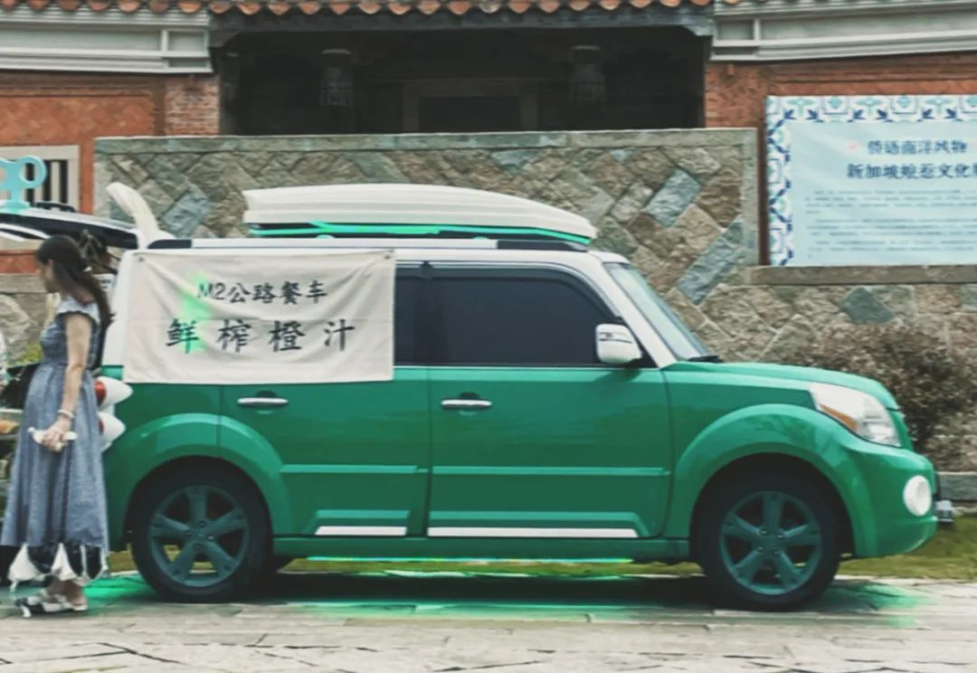 摆摊副业什么比较火_摆摊一天赚200_副业摆摊一天赚多少钱